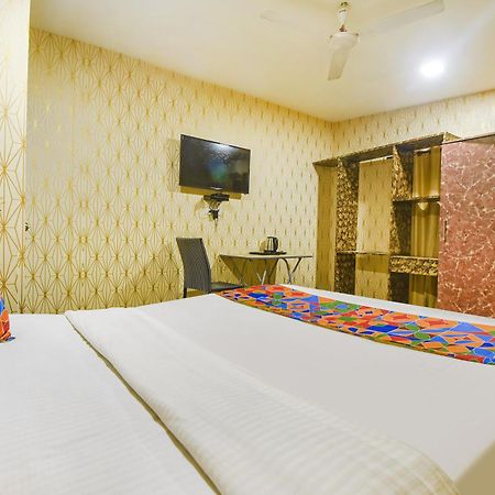 Fabhotel Rj 18 Beach Resort - Nr Baga Beach Екстер'єр фото
