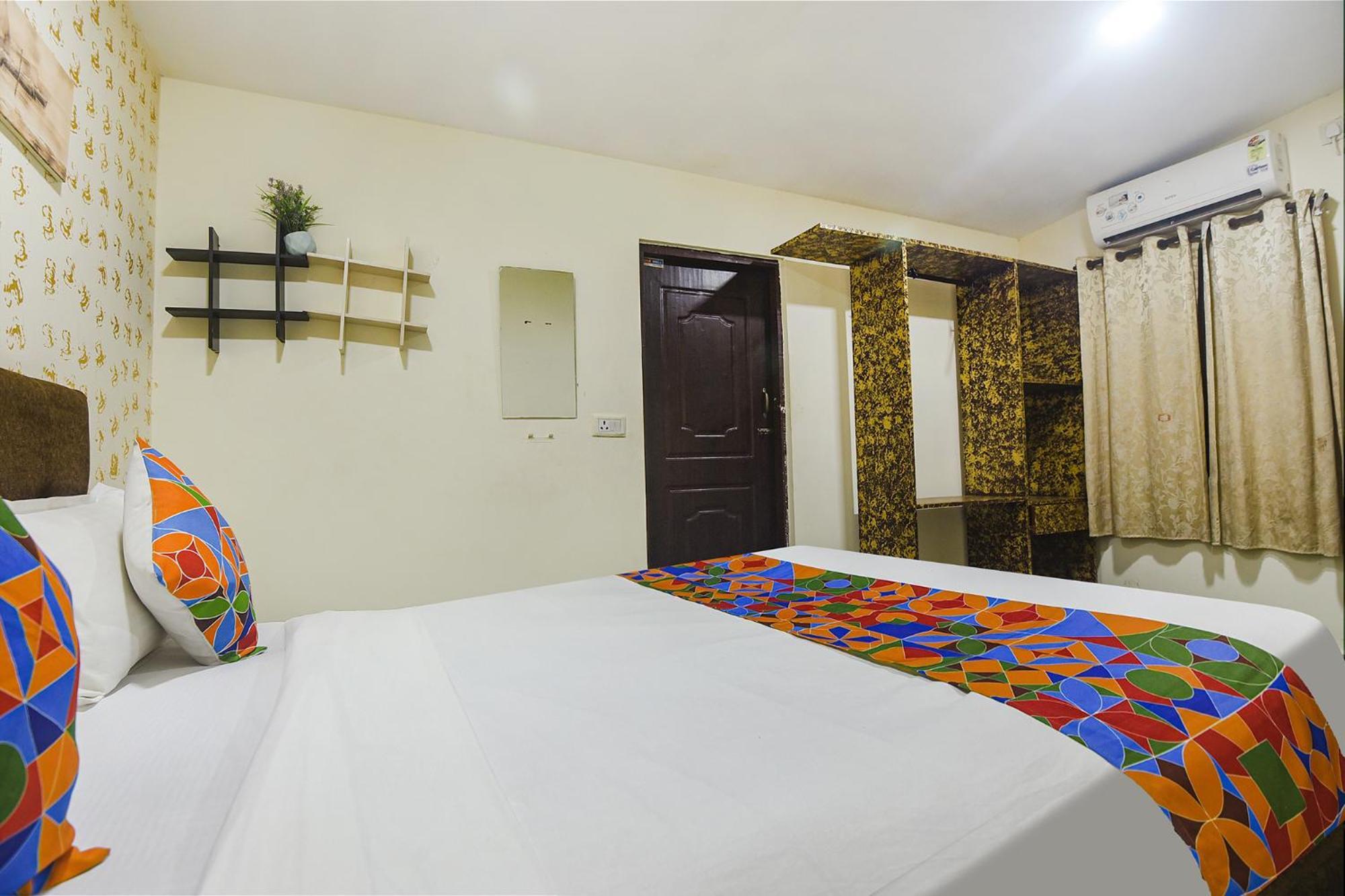 Fabhotel Rj 18 Beach Resort - Nr Baga Beach Екстер'єр фото