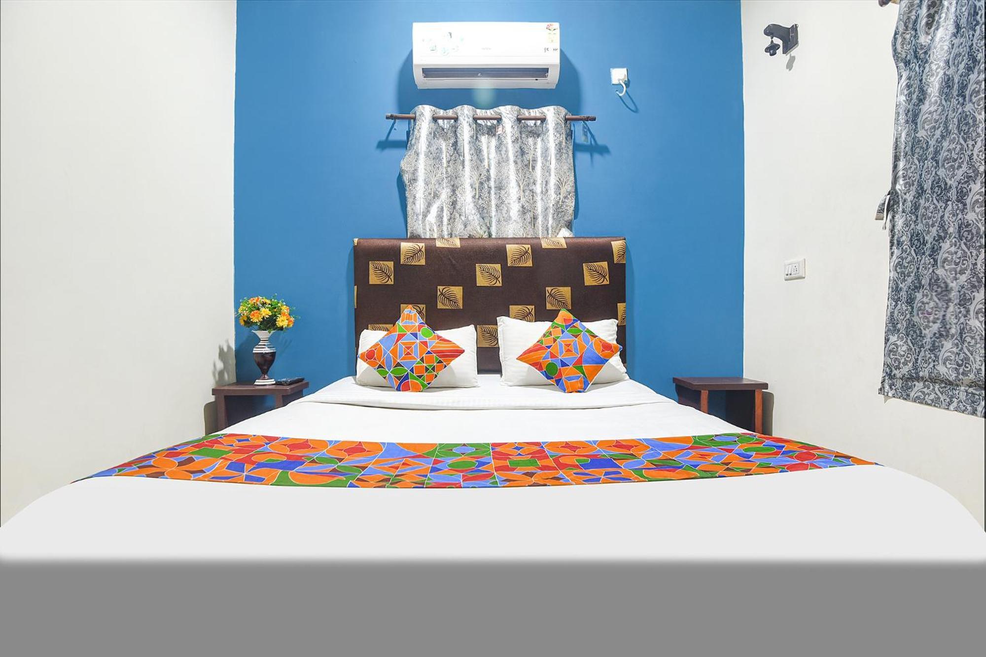 Fabhotel Rj 18 Beach Resort - Nr Baga Beach Екстер'єр фото
