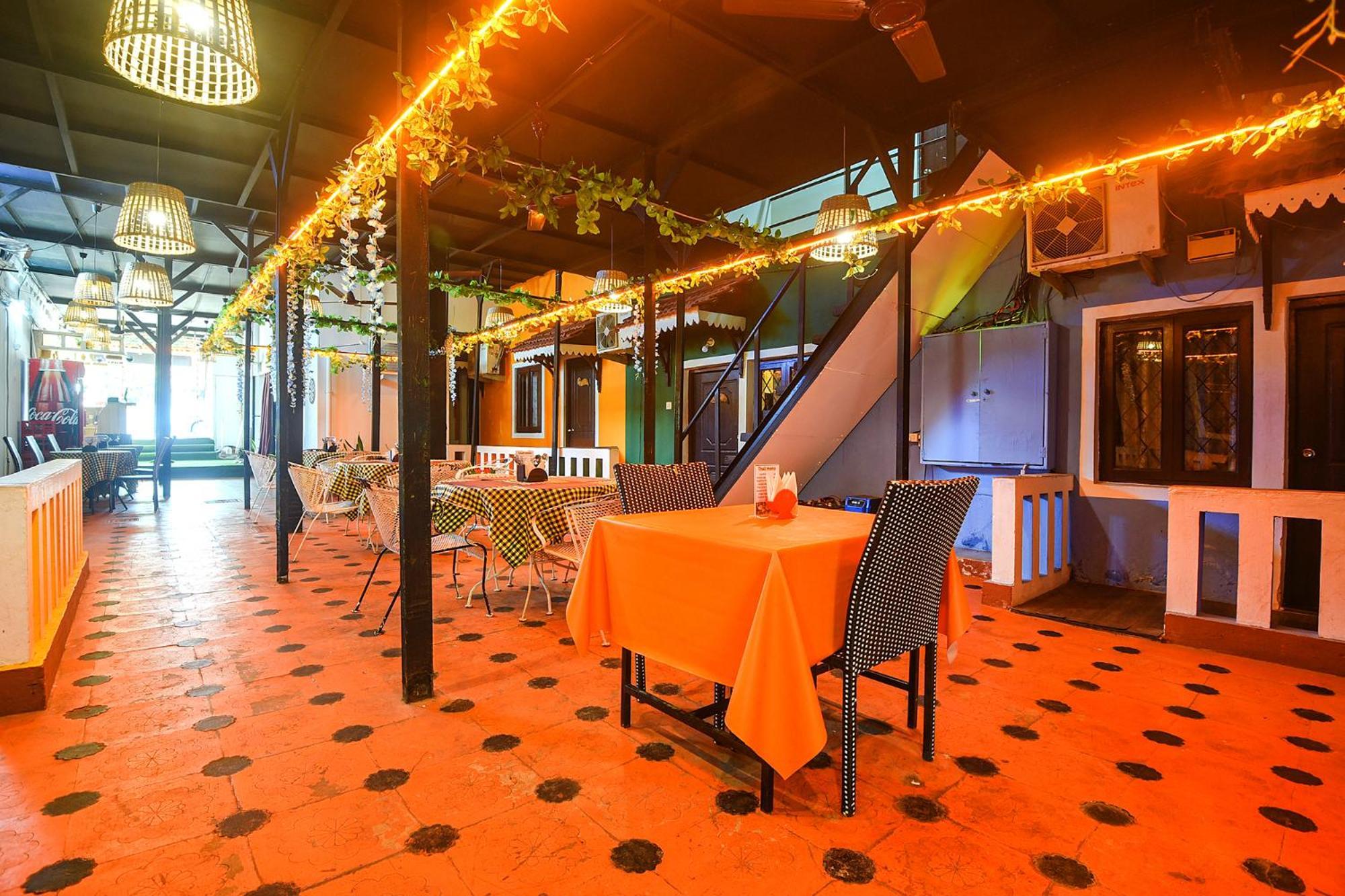 Fabhotel Rj 18 Beach Resort - Nr Baga Beach Екстер'єр фото